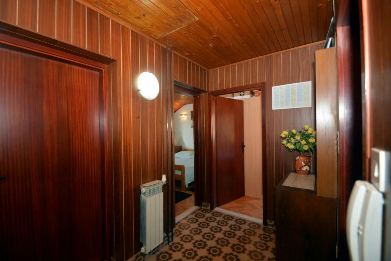 Apartment Mimica-Croatia , Omis , Center Bagian luar foto