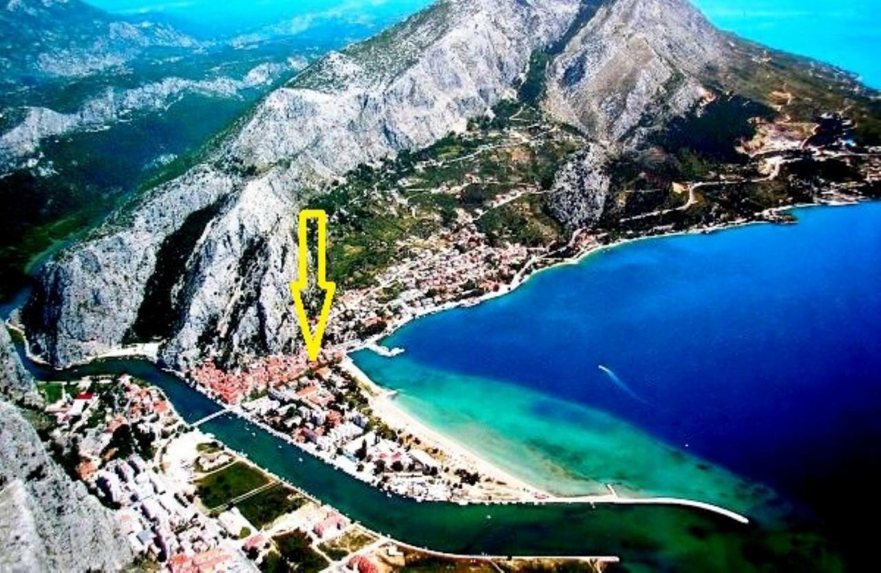Apartment Mimica-Croatia , Omis , Center Bagian luar foto