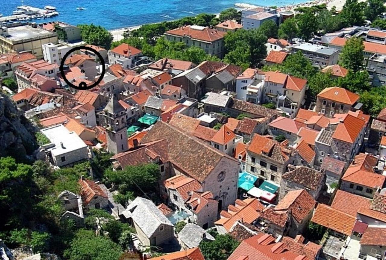 Apartment Mimica-Croatia , Omis , Center Bagian luar foto
